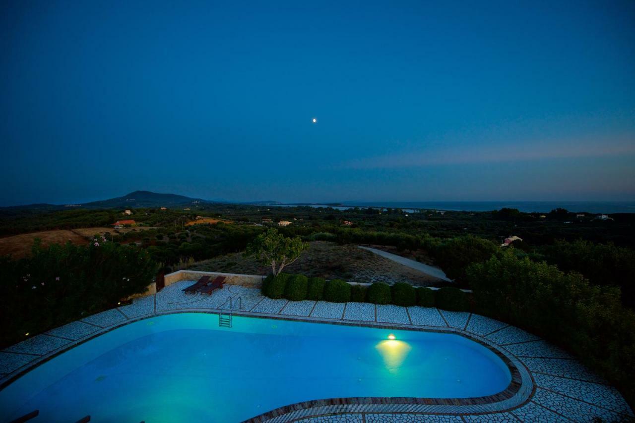Halikounas Villa Petrino מראה חיצוני תמונה