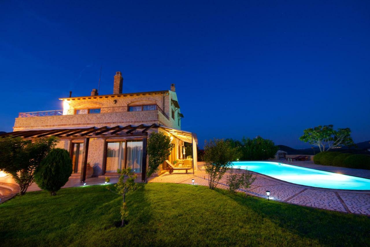 Halikounas Villa Petrino מראה חיצוני תמונה